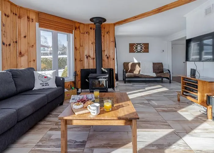 Spa, Sauna Et Foyer : Le Phare De Baie-Saint-Paul