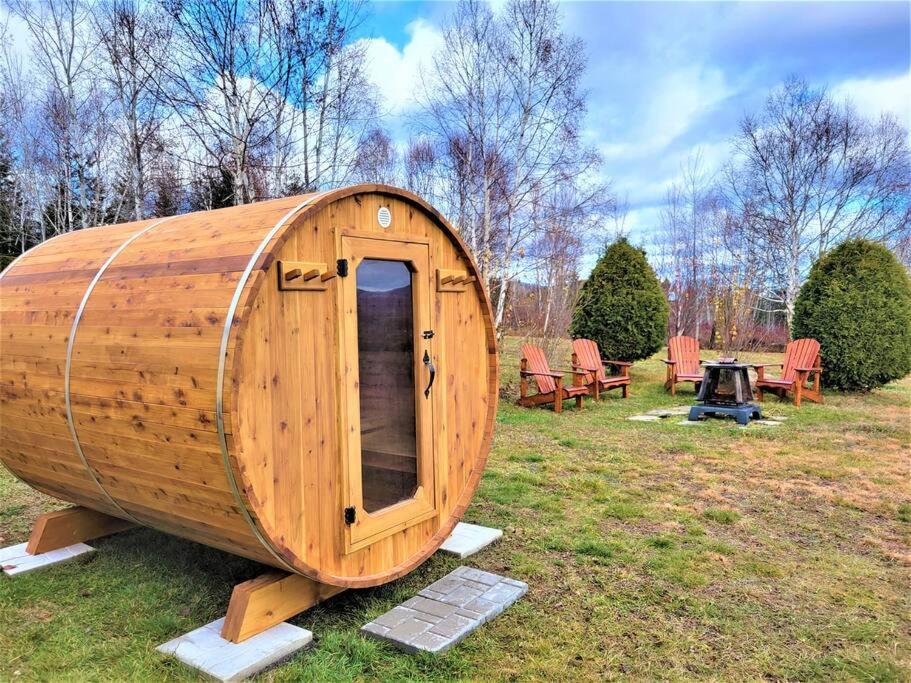 Spa, Sauna Et Foyer : Le Phare De Chalet Baie-Saint-Paul